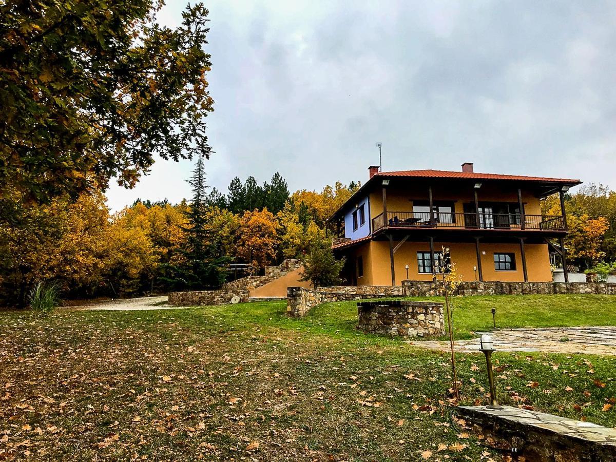 Agramada Bed & Breakfast Arnea Bagian luar foto