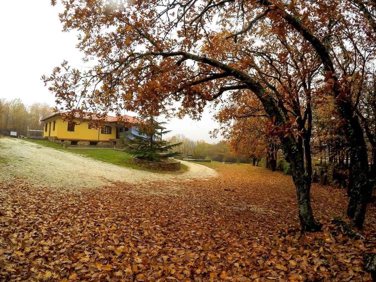Agramada Bed & Breakfast Arnea Bagian luar foto