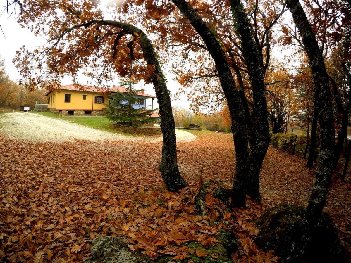 Agramada Bed & Breakfast Arnea Bagian luar foto