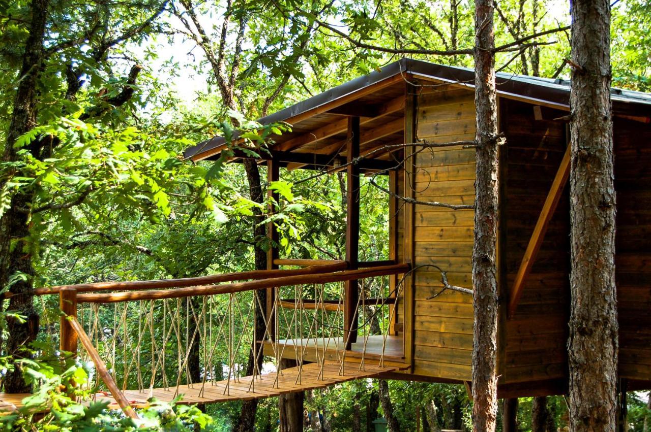 Agramada Bed & Breakfast Arnea Bagian luar foto