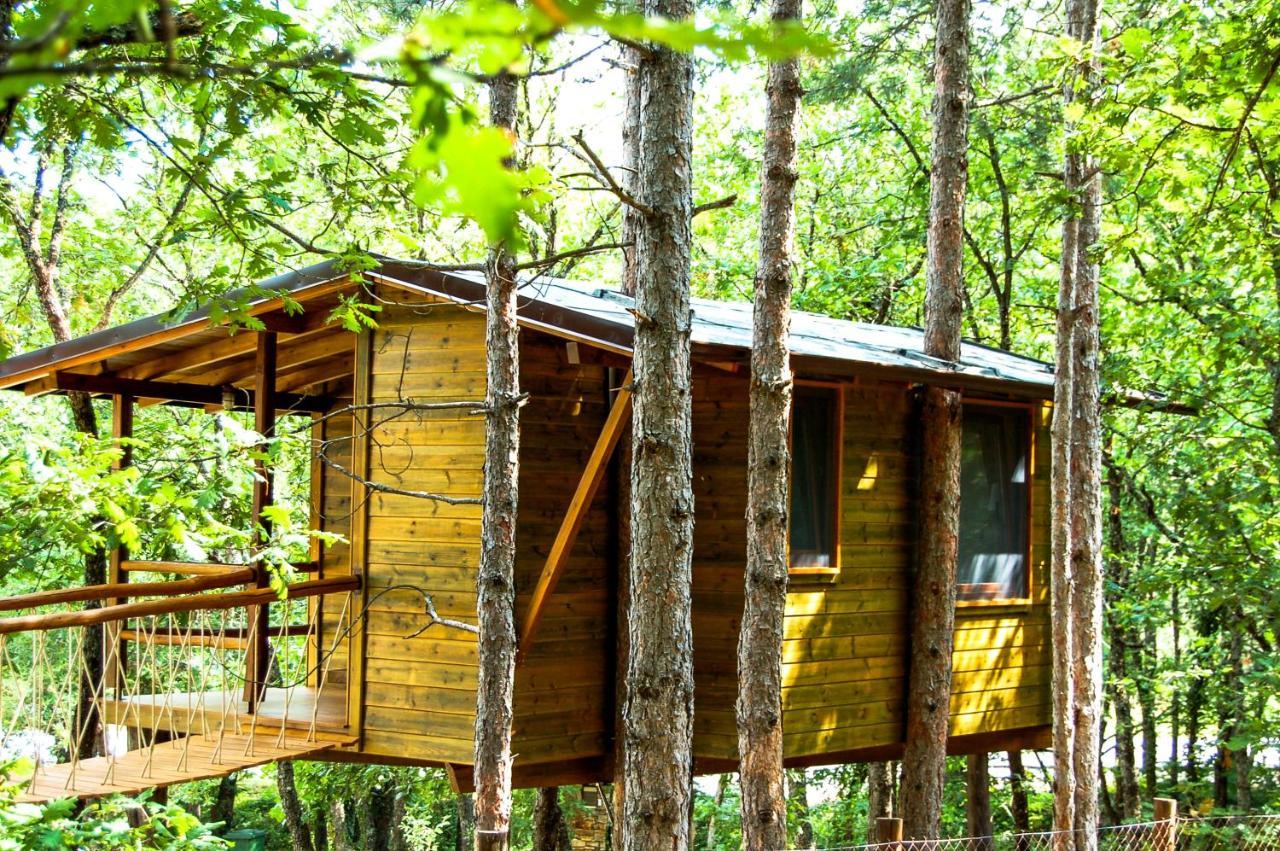 Agramada Bed & Breakfast Arnea Bagian luar foto