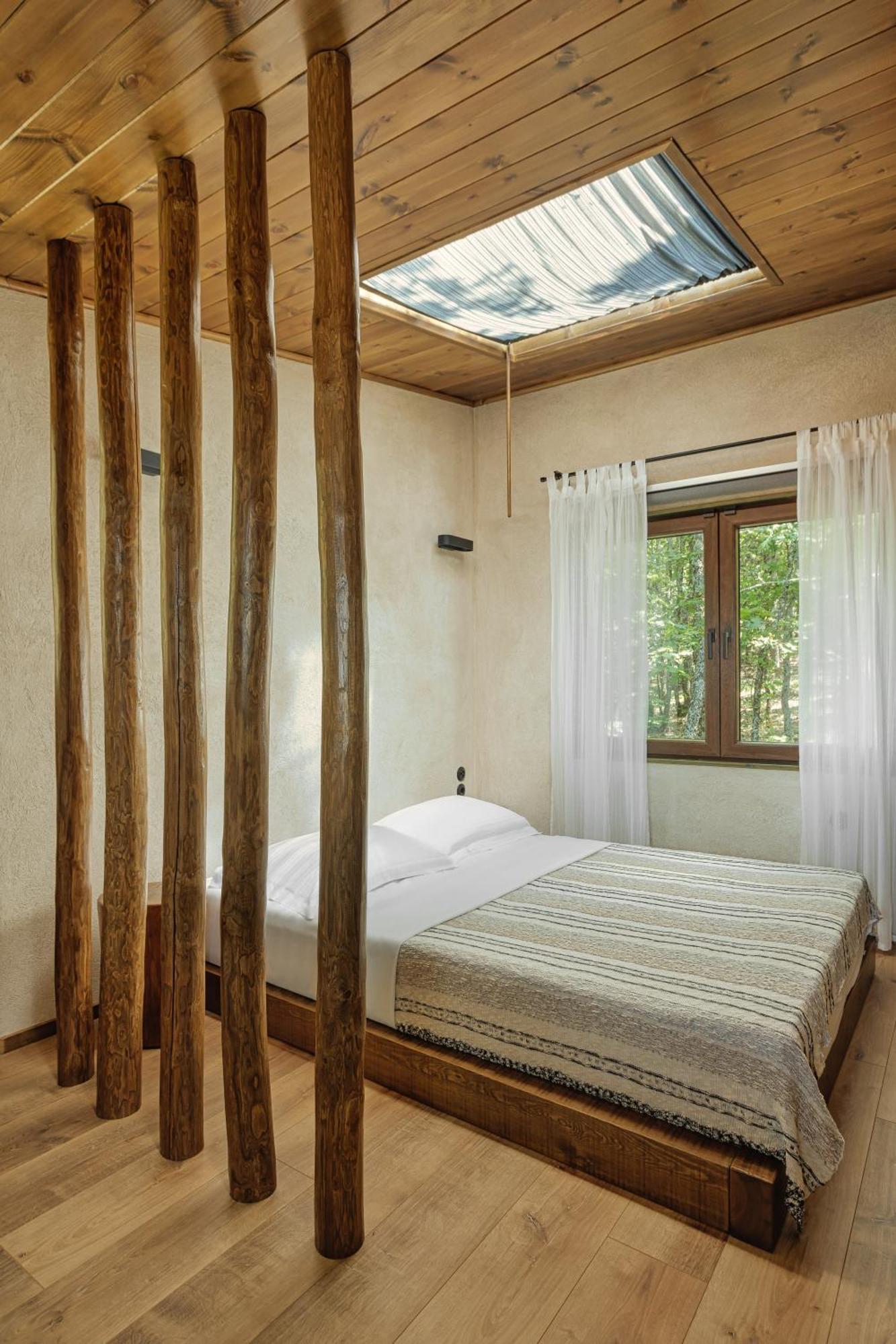 Agramada Bed & Breakfast Arnea Bagian luar foto