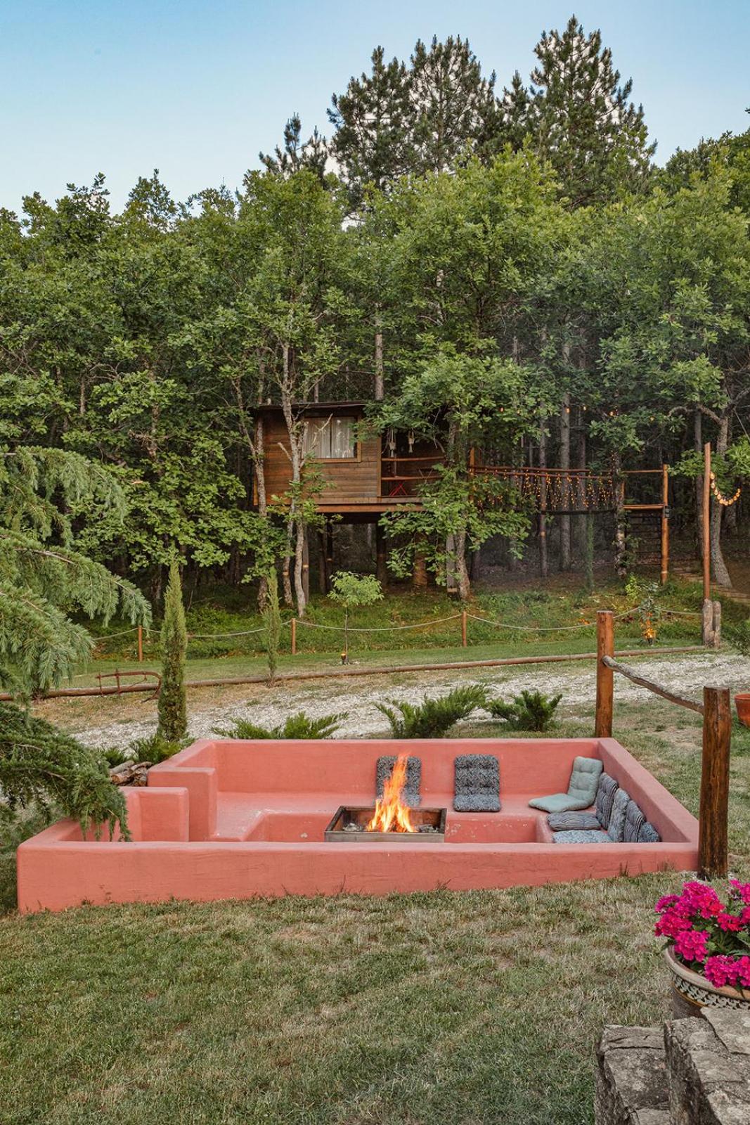 Agramada Bed & Breakfast Arnea Bagian luar foto